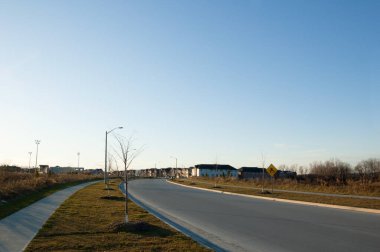 richmond Hill, Kanada günbatımı zaman huzurlu sokak.