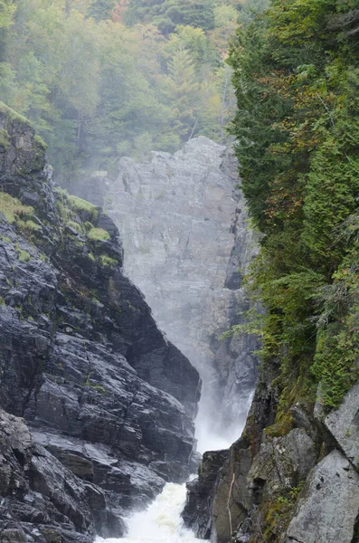 Canyons Och Vattenfall Ste Anne Beaupre Quebec — Stockfoto