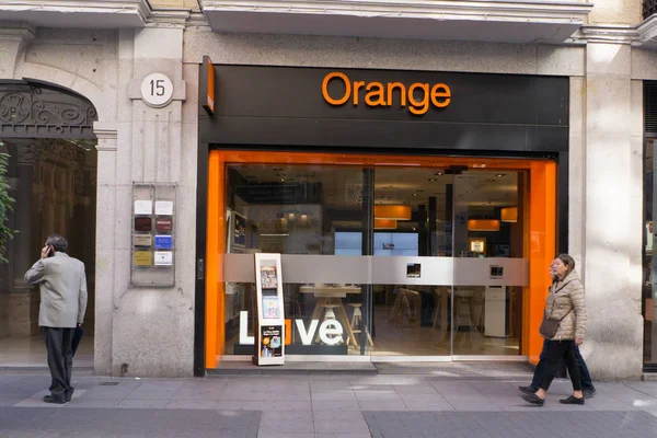 Oranžový telekomunikační obchod — Stock fotografie