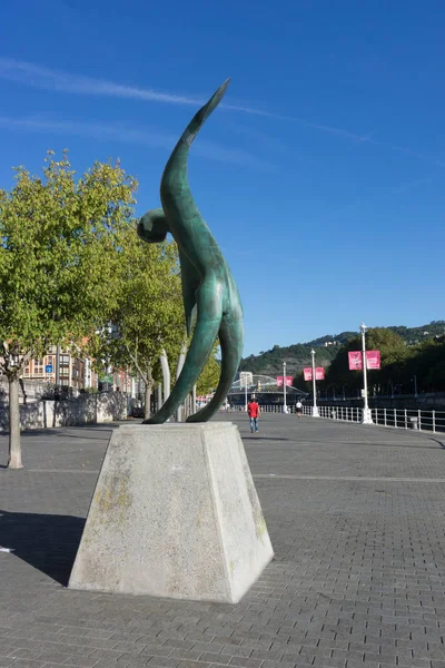 Pomnik w Bilbao, Hiszpania — Zdjęcie stockowe