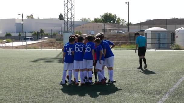 Valencia Espanha Maio 2018 Jovens Jogadores Futebol Juntam Antes Início — Vídeo de Stock