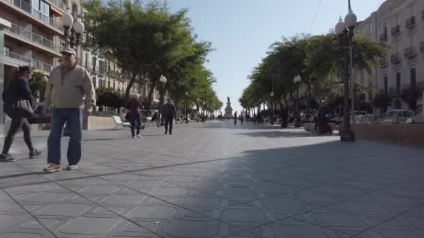 Tarragona Spagna Ottobre 2019 Timelapse Persone Che Camminano Sulla Rambla — Video Stock