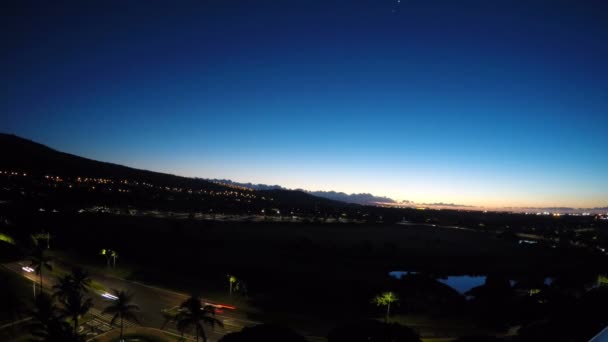 Zeitraffer Sonnenaufgang über Horizont — Stockvideo
