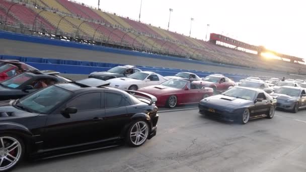 Fontana California Noviembre 2018 Mazda Coches Alineados Auto Club Speedway — Vídeos de Stock