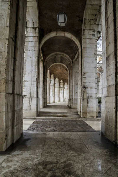 Arches de l'église San Antonio — Photo