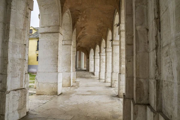 Arcos da Igreja San Antonio — Fotografia de Stock