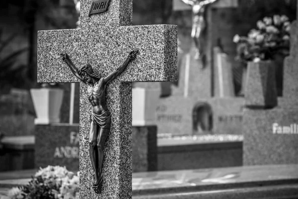 İspanya ayrıntılarda mezarlığı