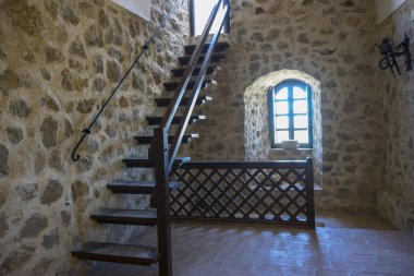 Ortaçağ Kalesi crypt