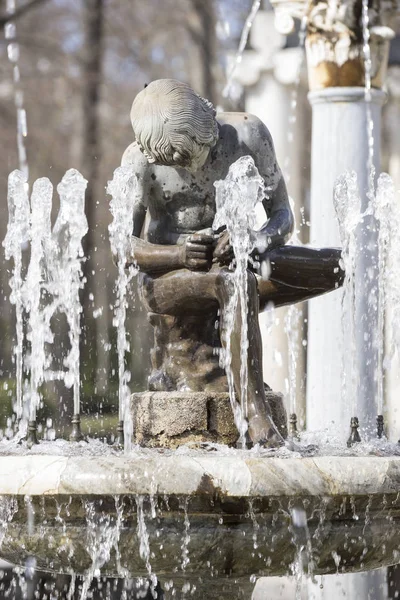 Fountains of water in madrid — Stock Photo, Image