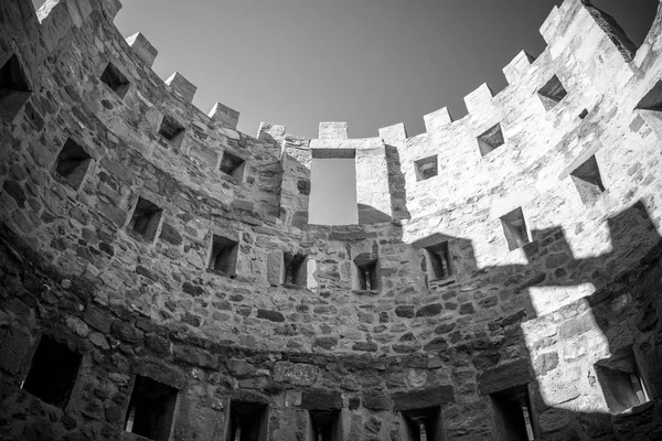 Burg mit Zinnen in Spanien — Stockfoto