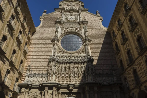 Montserrat Manastırı, katedral — Stok fotoğraf