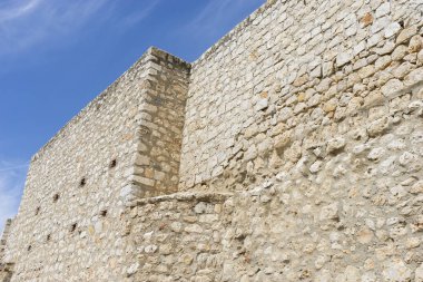 Chinchon köyünde eski taş duvar