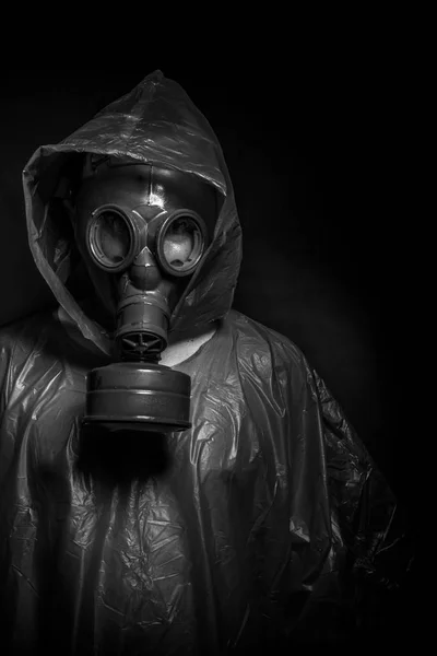 Man in pak van biohazard — Stockfoto