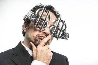 Dolar işareti ile gözlüklü işadamı