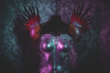 Fantastik, kadın zırh