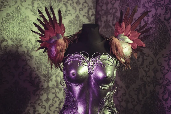 Fantastik, kadın zırh