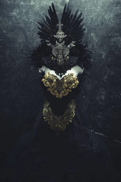 Темно-готическое платье — стоковое фото