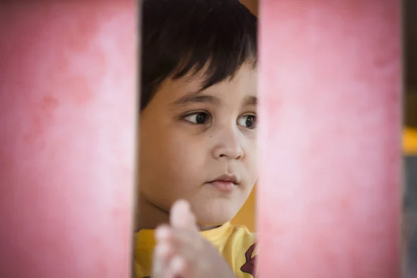 Brunette Boy Putting Funny Face Outdoor Park — Stock Photo, Image