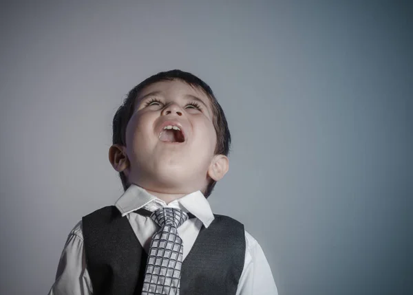 Eerste Werkgelegenheid Kleine Zakenman Bruinharige Jongen Gekleed Pak Stropdas Met — Stockfoto