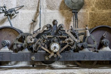 Ourense Katedrali İspanya içeri demir, kilise bell. Gotik tarzı