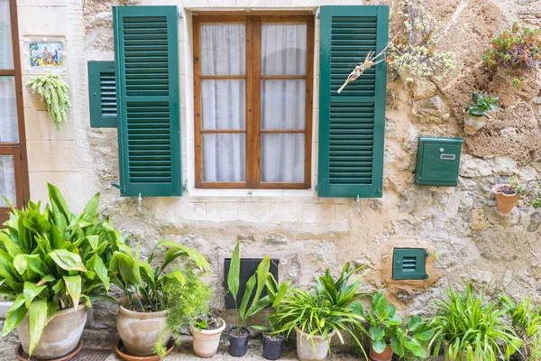 Old Window Coastal Village Island Mallorca Spain Next Mediterranean Sea — Stock Photo, Image