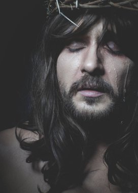 Mesih Nasıralı İsa, Tanrı'nın oğlu İsa Calvary gösterimi. O yara onun yanında ve dikenli taç vardır