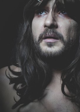 Nasıralı İsa, Tanrı'nın oğlu İsa Calvary gösterimi. O yara onun yanında ve dikenli taç vardır