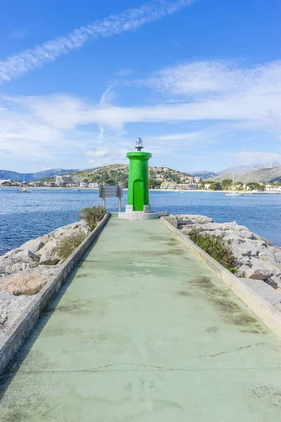 Pier Vlnolam Středozemního Moře Ostrově Ibiza Španělsku Dovolená Letní Scéna — Stock fotografie