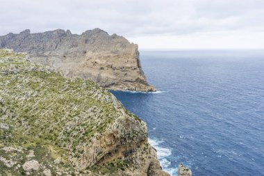 Cape formentor Mallorca, adanın kuzeydoğusunda yer alan turistik bölgesinde görünümlerini