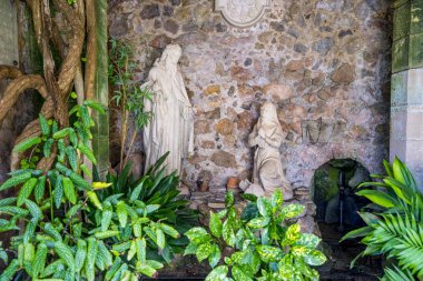 rustik, Çiçeklik sokak turizm Adası Mallorca, İspanya Valdemosa şehir