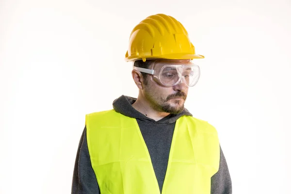 Mężczyzna Ubrany Kask Żółty Konstruktora Okularów Ochronnych Które Gotowe Rozpoczęcia — Zdjęcie stockowe