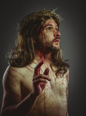 Tutku, temsil Calvary İsa Mesih'in çarmıha gerilmiş. Kutsal hafta İspanya. dikenli taç olan adam