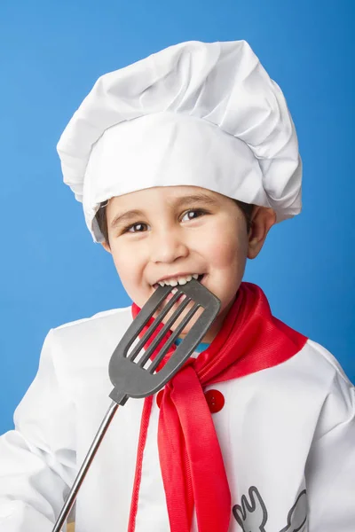 Pequeño Niño Traje Cocinera Sobre Fondo Azul — Foto de Stock