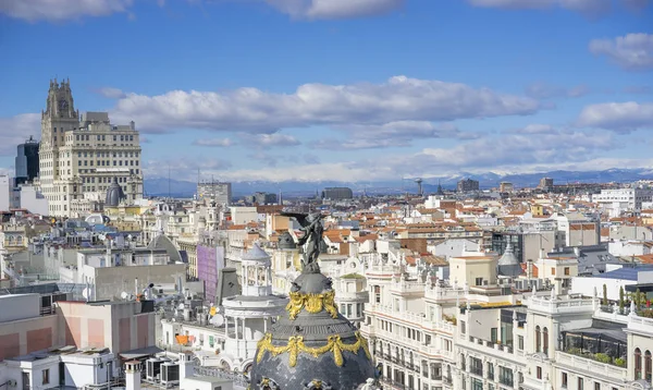 Metropolis, Gran Via, Madrid, İspanya, Europe sermaye ana alışveriş caddesi, panoramik havadan görünümü.