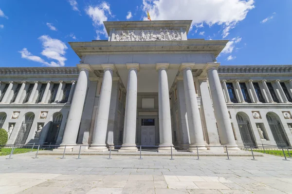 Hauptfassade Des Prado Museums Alte Kunstgalerie Spanien Madrid Skulptur Des — Stockfoto