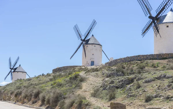 Vacker Sommar Ovan Väderkvarnar Fältet Spanien — Stockfoto