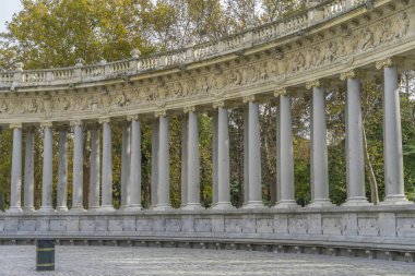 Çeşmeler ve bahçeleri Kraliyet jardin del retiro Madrid, İspanya