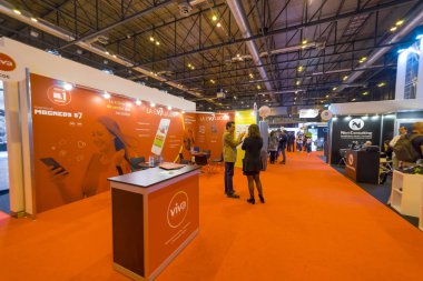 Madrid, İspanya. 25 Nisan 2018.Omexpo 2018 Fuarı, pazarlama dijital düzenlenen Madrid IFEMA pavyonlar