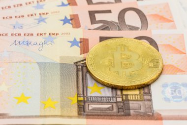 Altın Bitcoin 50 Euro üzerinde. Elektronik para Satım kavramı, bu