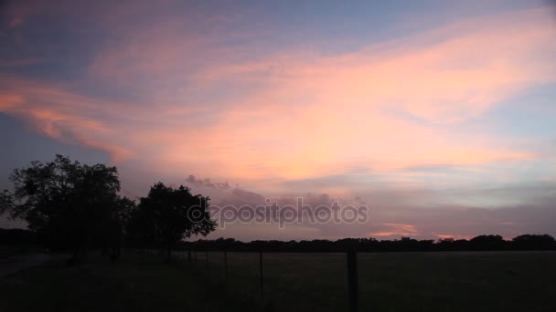 Puesta de sol vibrante en Stonewall Texas . — Vídeo de stock