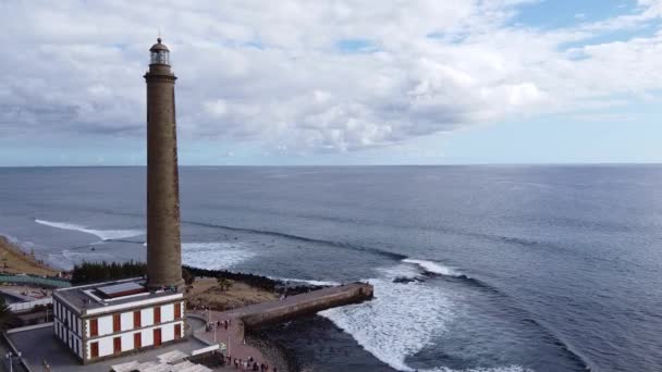 Όμορφο Βίντεο Του Φάρου Του Maspalomas Faro Maspalomas Συμπεριλαμβανομένων Κύματα — Αρχείο Βίντεο