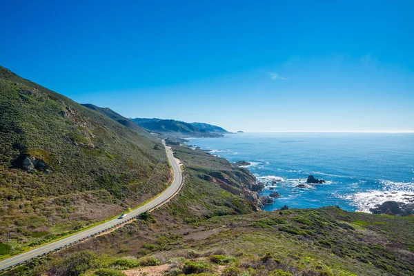 Kaliforniens kustlinje längs California State Route 1, en av th — Stockfoto