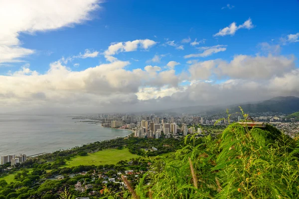 Honolulu ve Waikiki Beach Diamond Head krater - Hawai gördüm