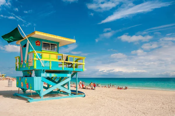 Rettungsschwimmturm am Südstrand, Miami Beach, Florida — Stockfoto