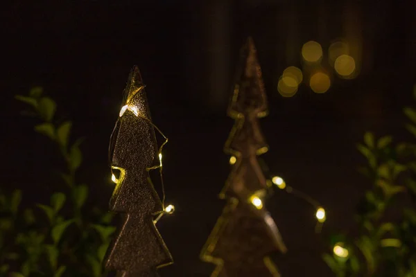 Árvore Natal Com Luzes Led Celebração Inverno — Fotografia de Stock