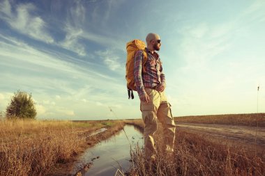 yaban hayatı sonbahar adam Gezgin