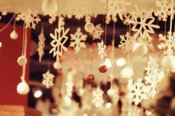 Flocos de neve decorativos de Natal — Fotografia de Stock