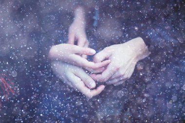 Birbirimizi holding çift eller