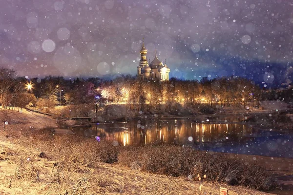 Illuminated night cityscape — Stock Photo, Image