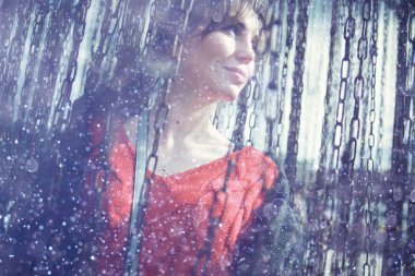 Genç kadın bir kış City